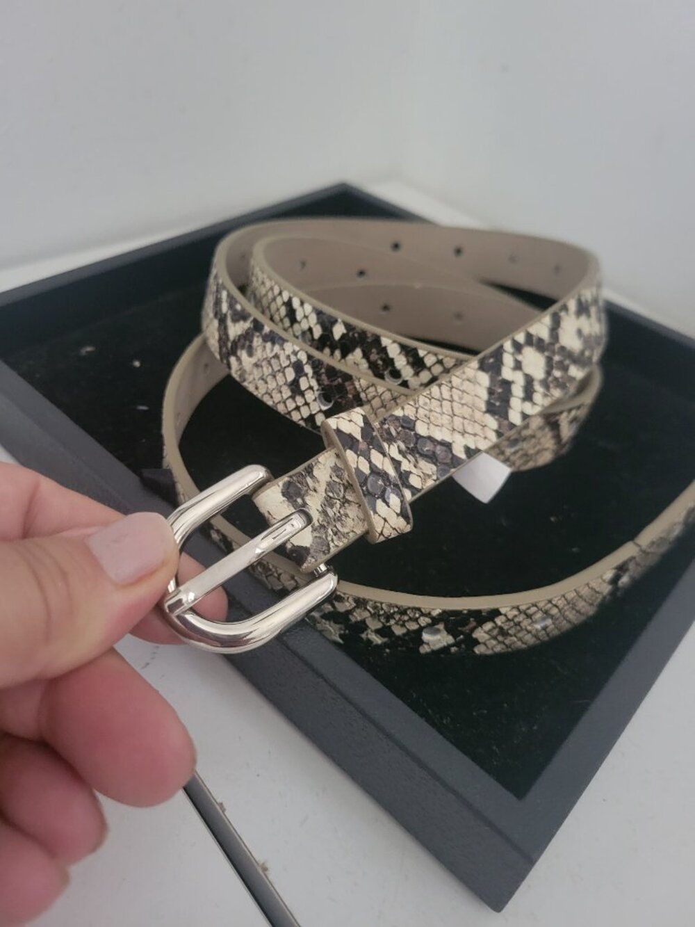 Faux Python Print Belt Size Med-Large - Picture 2 of 4